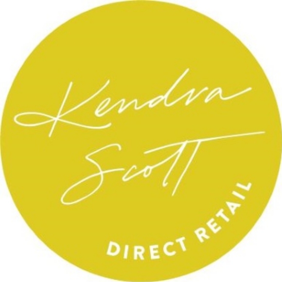 💛 Kendra Scott Stylist & Posh Ambassador 💛 - Picture 4 of 6
